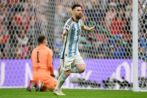 El Tendón De La Corva De Lionel Messi Y Una Tarjeta Roja Misteriosa