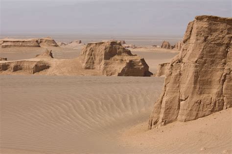 Universe Beauty: Dasht-e Lut, Iran