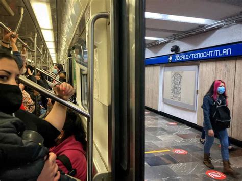 Reabren Estaci N Z Calo Tenochtitlan De L Nea Del Metro