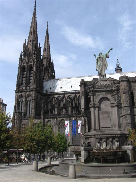 Clermont-Ferrand Cathedral ( Clermont-Ferrand , 1902) | Structurae