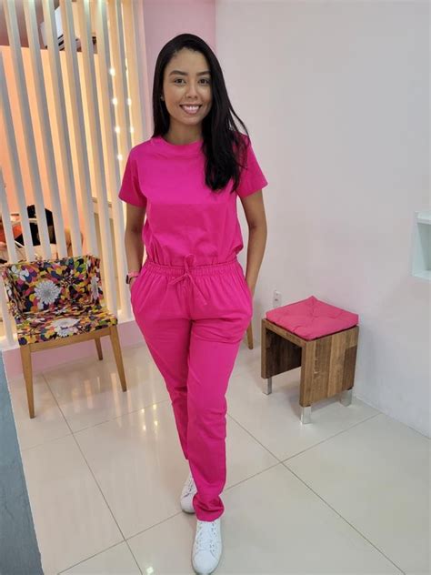 Scrub Confort Pink Trajes Profissionais Modelo De Jaleco Feminino