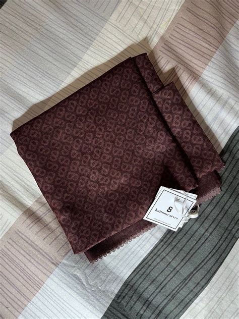 Buttonscarves Tapis On Carousell