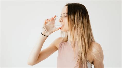 No Dejes Que El Calor Te Gane Aprende A Hacer Suero Casero Para