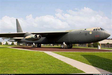 Boeing B-52D Stratofortress - USA - Air Force | Aviation Photo #2145388 | Airliners.net