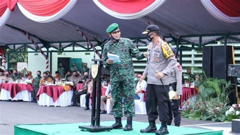 Kapolda Sumsel Hadiri Pelepasan Mayjen Tni Irwan Mayjen Tni Agus