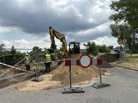 Remont ulicy Śląskiej w Żarach właśnie się rozpoczął Kolejna