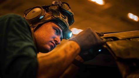 Dvids Images Sailor Conducts Maintenance Aboard Uss Carl Vinson