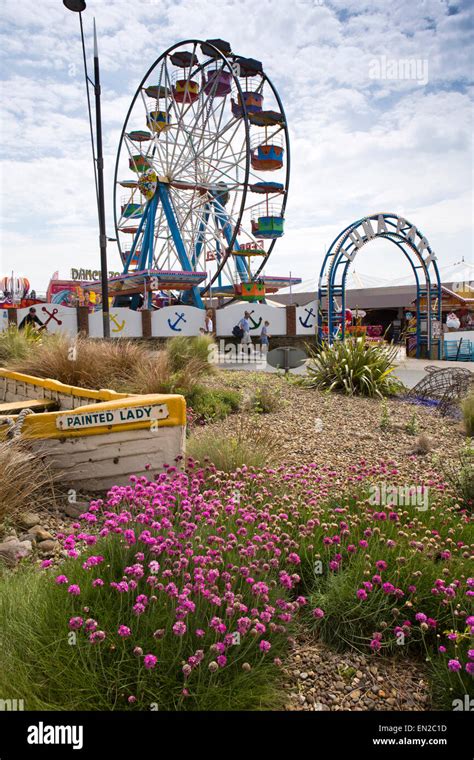 Luna Park Attractions Hi Res Stock Photography And Images Alamy