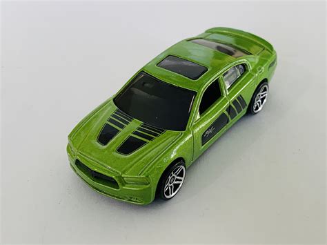 Hot Wheels 11 Dodge Charger Rt Mystery Car