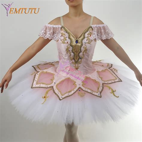 List 98 Wallpaper Professional Ballerina In Tutu Posing Latest