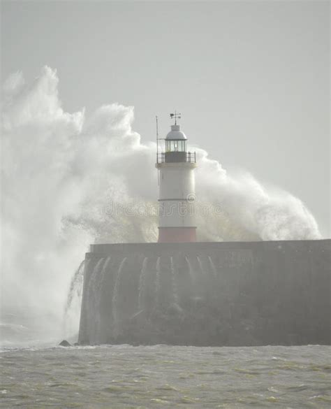 Vuurtoren Bij De Haven Van New Haven Stock Afbeelding Image Of