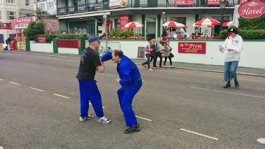 Bognor Regis Carnival 2014 - Aikido Demo