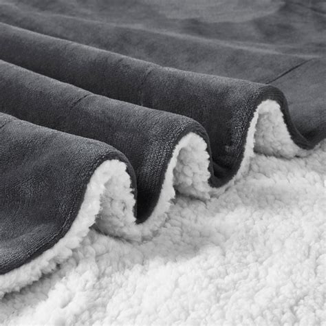 Kawahome Sherpa Luxurious Blanket Full Queen Size Dark Grey Super