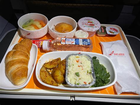 Review Air India A320neo Business Class Delhi To Pune The Aircraft King