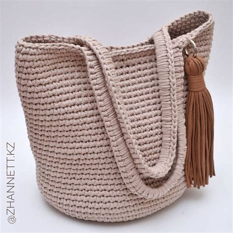 Немає опису світлини. | Crochet bag, Crochet handbags, Crochet hobo bag