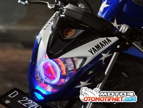 Foto Modifikasi Yamaha YZF R25 Naked Bike
