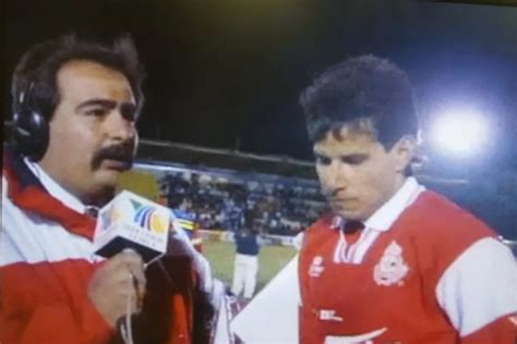 David Medrano Con Bigote Y Pelo Largo La Foto De Sus Inicios Que Se