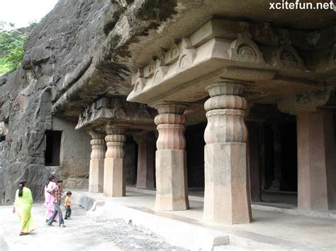 Ajanta Caves Maharashtra India - Tourists Delight - XciteFun.net