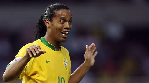 football news ronaldinho debt wages salary brazil barcelona