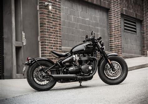 Triumph Bonneville Bobber Black Prezzo E Scheda