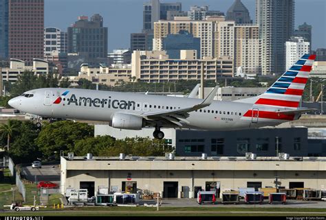 N933NN Boeing 737 823 American Airlines Carlos Barcelo JetPhotos