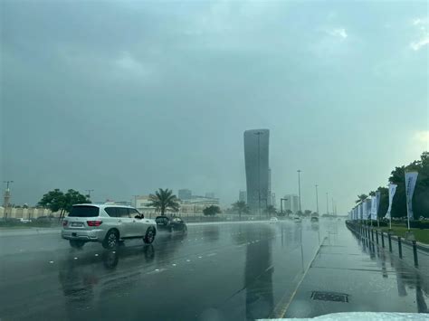 Heavy Rain Lashes Several Parts Of Uae Hailstorm Hits Al Ain