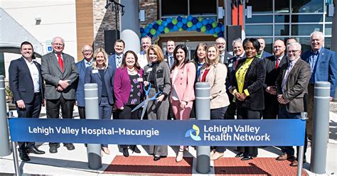 Lehigh Valley Hospitalmacungie Holds Ribbon Cutting Ceremony