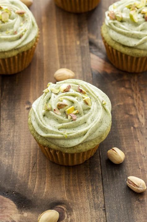 Pistachio Green Tea Cupcakes With Matcha Cream Cheese Frosting