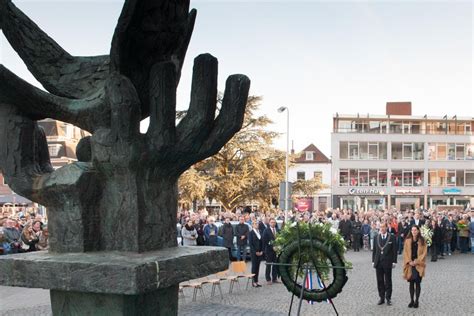 Dodenherdenking In Hengelo Dit Is Het Programma Op Mei