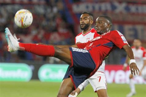 ¿por Qué Hay Liga De Fútbol En Colombia Todos Los Días Dimayor Y Win