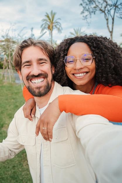 Premium Photo Vertical Portrait Of Young Adult Multiracial Couple