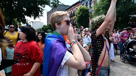 Lgbtq Pride Shines Once Again In Downtown Tacoma Tacoma News Tribune