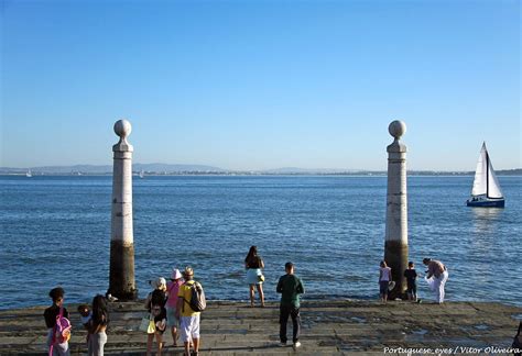 Cais Das Colunas Lisboa Portugal O Cais Das Colun Flickr