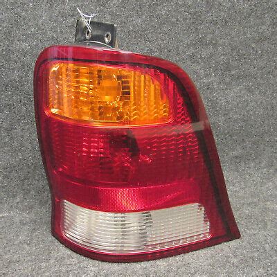 1999 03 Ford Windstar RH Passengers Side Tail Light Lamp YF22 13B504 A