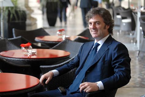 Chi Flavio Cattaneo Ad Di Enel E Marito Di Sabrina Ferilli Sky Tg