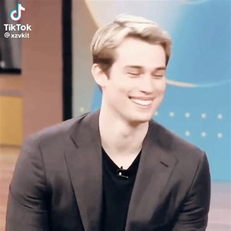 Nicholas Galitzine Video S Movies Aesthetic Hot British Men Just Beautiful Men
