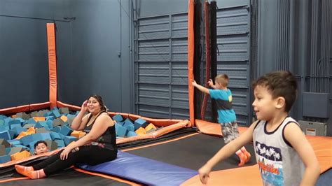 Sky Zone Trampoline Park Las Vegas Youtube