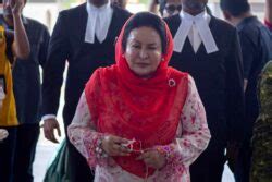 Rosmah Mohon Pertuduhan Amla Elak Cukai Digugurkan