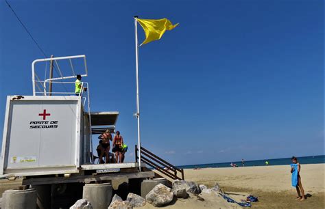 Le poste de secours opérationnel Le Petit Journal