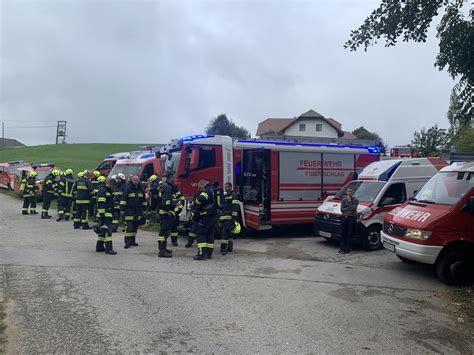 Einsatz Brand Landwirtschaftliches Objekt Freiwillige Feuerwehr