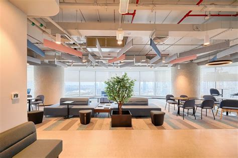 Astra Tech Office Abu Dhabi Hardwaresoftware Development Interior