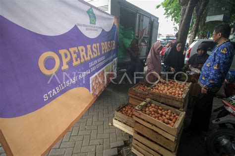 Operasi Pasar Jelang Natal Dan Tahun Baru Antara Foto