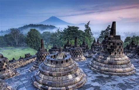 Sejarah Candi Borobudur Asal Usul Pendiri Gambar Dan Penjelasannya