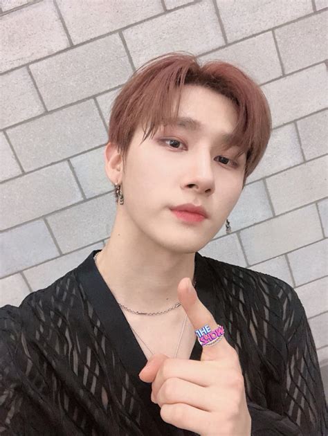 Monsta X Im Changkyun And Selca Image 7886581 On Favim