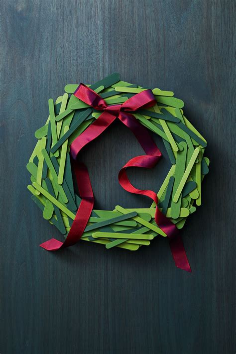 How To Make A Christmas Wreath Bow