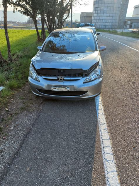 Schio Marano Investe Scooterista E Fugge Via Ore Contate Per Il