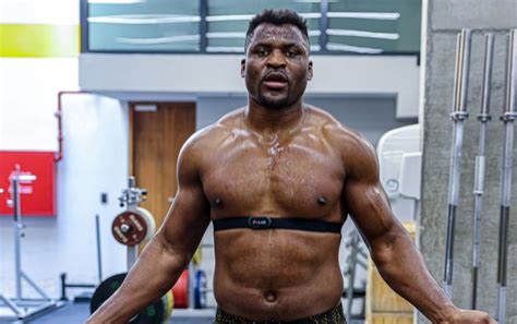 Francis Ngannou Twierdzi E Nie Jest G Upcem Ale W Walce Z Joshu