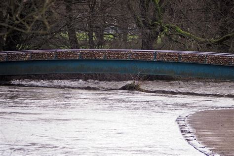 Derbyshire Floods Latest Derbyshire Roads Closed By Rising Water Levels As Flood Warnings And