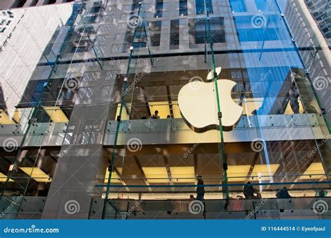 Sydney Australia May 5 2018 Apple Store With A Big White Ap