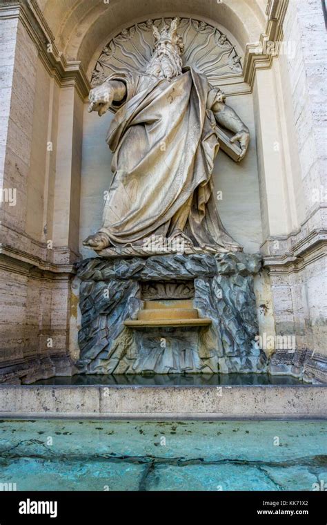 Fontana dell Acqua Felice la fuente de Moisés Piazza di S Bernardo